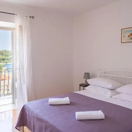 Mazza House With Sea View-center Appartement *