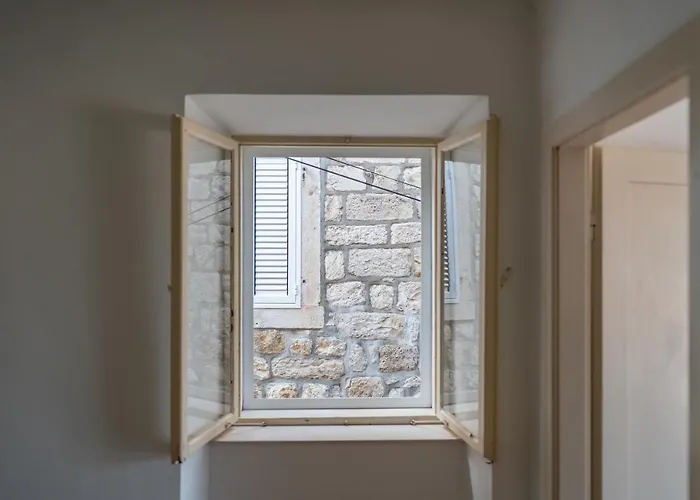 Mazza House With Sea View-center Appartement Cavtat