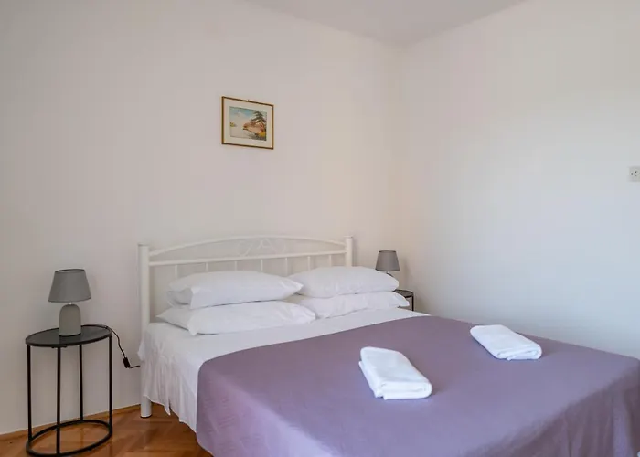 Mazza House With Sea View-center Cavtat