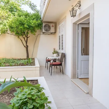 Mazza Charming Sea View Apartment,house - Center * Cavtat