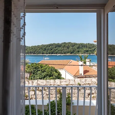Mazza House With Sea View-center Apartment Cavtat